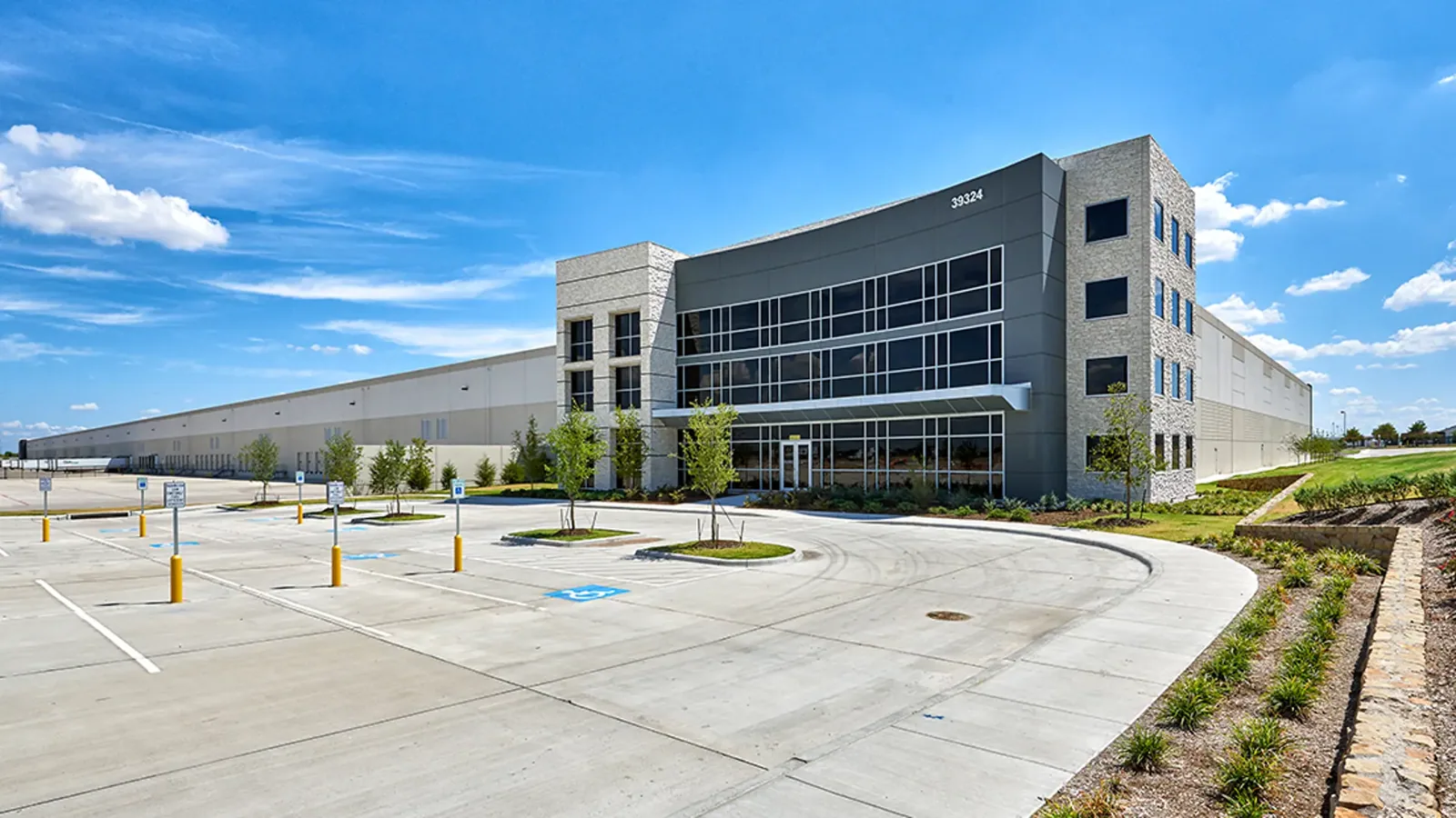 Distribution Center Roofing in Roswell, GA Distribution Center Roofing in Roswell, GA